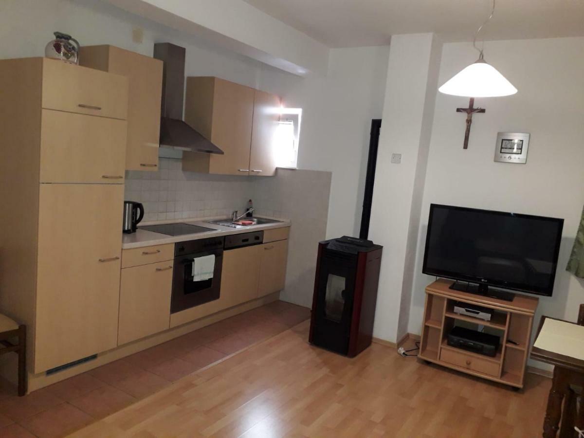 Apartments Knezevic Макарська Екстер'єр фото